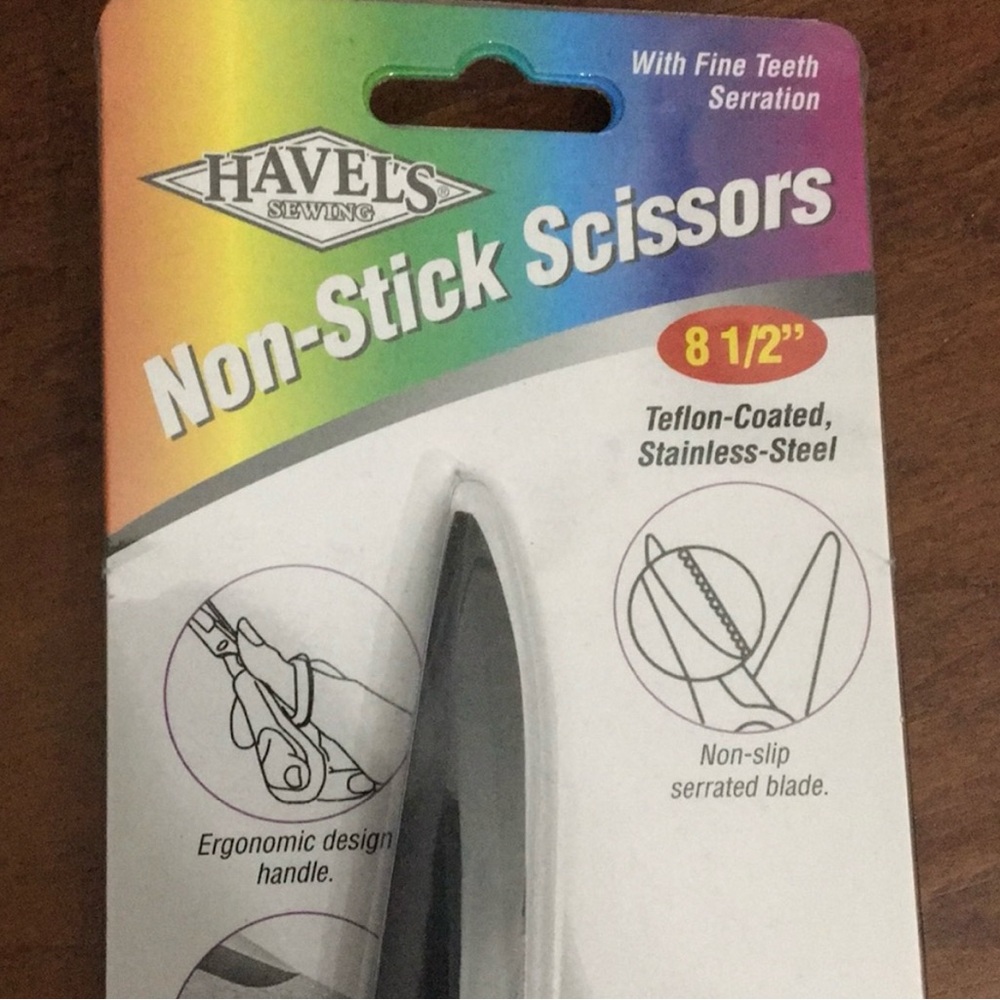 Havel's 8 1/2 Pink Scissors